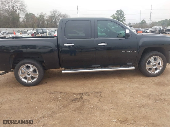 2012 Chevrolet Silverado 1500 LT with VIN 3GCPCSE08CG306633, listed as a IAAI auction lot 41507342 with 190,451 mi miles. Bid and sale history available at carsss.com. Image 13.