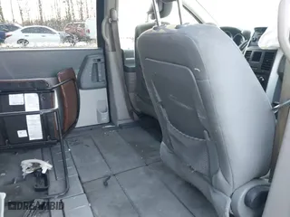 2010 Dodge Grand Caravan SE with VIN 2D4RN4DE7AR397092, listed as a IAAI auction lot 41084684 with 117,747 mi miles. Bid and sale history available at carsss.com. Image 8.