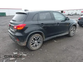 2018 Mitsubishi Outlander Sport ES 2.0 with VIN JA4AR3AU5JU020021, listed as a IAAI auction lot 41789431 with 131,701 mi miles. Bid and sale history available at carsss.com. Image 4.