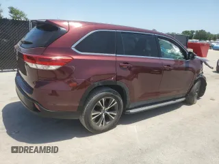 2019 Toyota Highlander LE z VIN 5TDZARFH1KS045731, wystawiony jako Copart lot #57271745 z przebiegiem 83 126 mil mil oraz Czysty tytuł • Clean title. Historia ofert i sprzedaży dostępna na DreamBid. Obrazek 3.