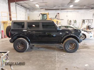 2022 Ford Bronco with VIN 1FMDE5DH0NLB06451, listed as a IAAI auction lot 42060509 with 55,624 mi miles and . Bid and sale history available at DreamBid. Image 13.