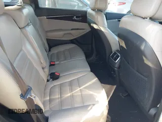 2016 Kia Sorento EX with VIN 5XYPHDA16GG028881, listed as a IAAI auction lot 41831757 with 179,223 mi miles and . Bid and sale history available at DreamBid. Image 8.