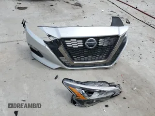 2019 Nissan Altima SR with VIN 1N4BL4CV1KC259036, listed as a Copart auction lot 50572145 with 113,330 mi miles and Salvage Title. Bid and sale history available at DreamBid. Image 12.