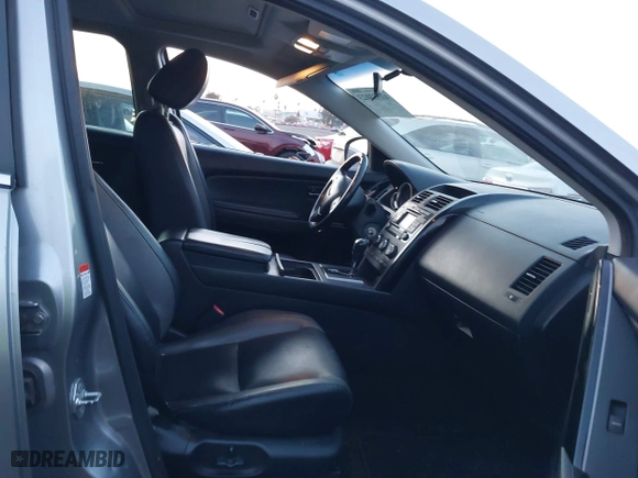 2011 Mazda CX-9 Touring with VIN JM3TB2CV6B0327698, listed as a IAAI auction lot 41583023 with 174,461 mi miles. Bid and sale history available at carsss.com. Image 5.