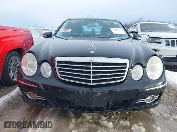2008 Mercedes-Benz E-Class Luxury 3.5L with VIN WDBUF87X18B298431, listed as a IAAI auction lot 41591246 with 156,506 mi miles. Bid and sale history available at carsss.com. Image 6.
