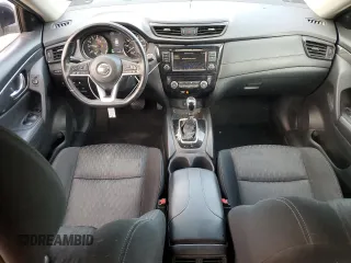 2018 Nissan Rogue SV z VIN KNMAT2MV4JP587809, wystawiony jako Copart lot #55093905 z przebiegiem 150 802 mil mil oraz Szkoda całkowita • Salvage title. Historia ofert i sprzedaży dostępna na DreamBid. Obrazek 8.