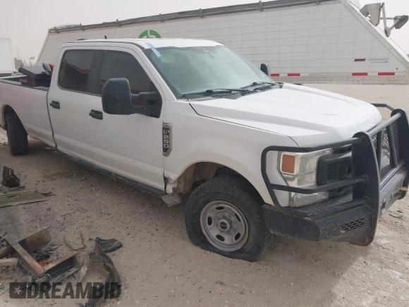 2021 Ford Super Duty F-250 SRW XL with VIN 1FT7W2B67MED48476, listed as a IAAI auction lot 41666112 with 111,287 mi miles. Bid and sale history available at carsss.com. Image 1.