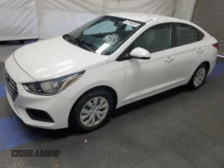 2022 Hyundai Accent SE z VIN 3KPC24A68NE157548, wystawiony jako Copart lot #54627655 z przebiegiem 74 184 mil mil oraz Czysty tytuł • Clean title. Historia ofert i sprzedaży dostępna na DreamBid. Obrazek 1.