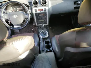 2006 Hyundai Tiburon GT with VIN KMHHN65F96U206869, listed as a Copart auction lot 45211625 with 117,415 mi miles and Salvage Title. Bid and sale history available at carsss.com. Image 8.