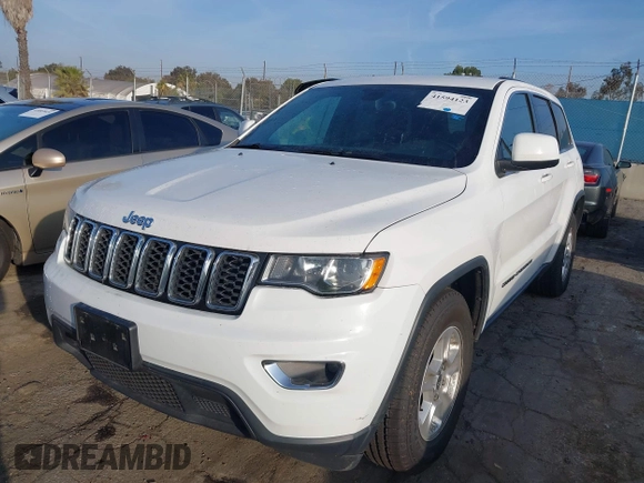 2017 Jeep Grand Cherokee Laredo with VIN 1C4RJEAG3HC696635, listed as a IAAI auction lot 41594123 with 97,502 mi miles. Bid and sale history available at carsss.com. Image 17.