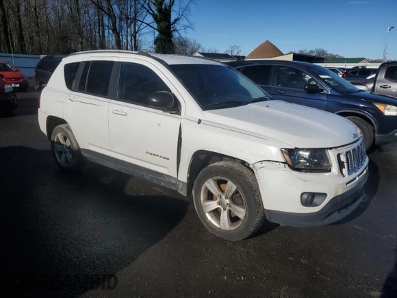 2017 Jeep Compass Sport SE with VIN 1C4NJCBA5HD124764, listed as a Copart auction lot 86616914 with 148,234 mi miles and Salvage title. Bid and sale history available at DreamBid. Image 4.