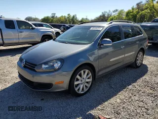 2014 Volkswagen Jetta SportWagen TDI w/Sunroof & Nav with VIN 3VWPL7AJ8EM601275, listed as a Copart auction lot 49498355 with 202,011 mi miles and Clean Title. Bid and sale history available at carsss.com. Image 1.