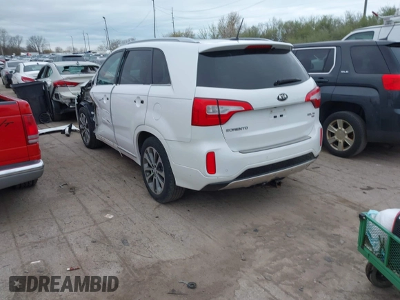 2014 Kia Sorento SX with VIN 5XYKWDA7XEG489258, listed as a IAAI auction lot 42004637 with 95,904 mi miles. Bid and sale history available at carsss.com. Image 3.
