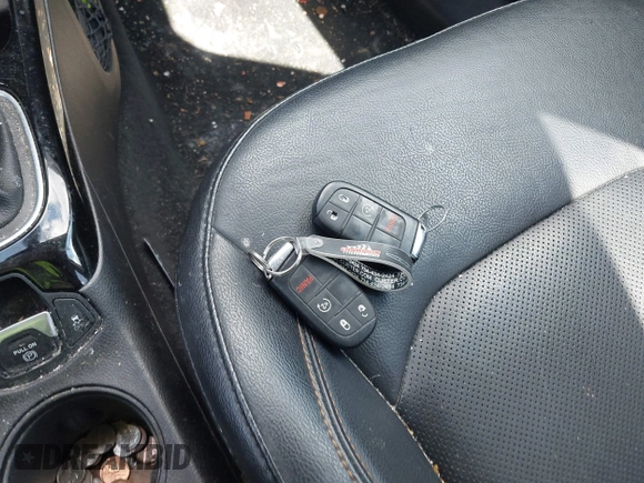 2020 Jeep Compass Limited с VIN 3C4NJDCB2LT132739, выставлен на аукционе IAAI как лот 42258279 с пробегом 111 430 миль миль и . История ставок и продаж доступна на DreamBid. Изображение 11.