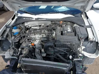 2013 Volkswagen Passat SEL Premium z VIN 1VWCN7A39DC036013, wystawiony jako IAAI lot #41632682 z przebiegiem 158 680 mil mil oraz . Historia ofert i sprzedaży dostępna na DreamBid. Obrazek 10.