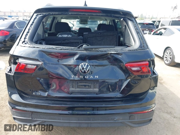 2024 Volkswagen Tiguan S with VIN 3VVRB7AX0RM055422, listed as a IAAI auction lot 42344755 with 20,670 mi miles and . Bid and sale history available at DreamBid. Image 17.