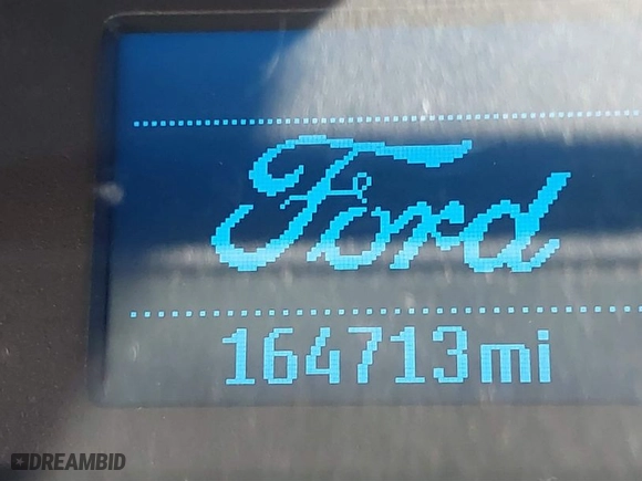 2017 Ford Transit Wagon XL with VIN 1FBAX2CM8HKA37666, listed as a IAAI auction lot 40636497 with 164,713 mi miles. Bid and sale history available at carsss.com. Image 15.