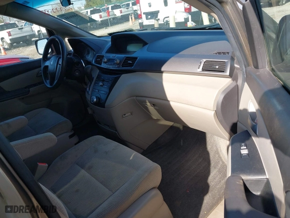 2012 Honda Odyssey LX with VIN 5FNRL5H29CB091860, listed as a IAAI auction lot 42000688 with 295,551 mi miles. Bid and sale history available at carsss.com. Image 5.