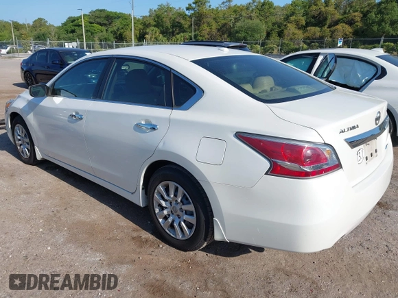 2014 Nissan Altima S with VIN 1N4AL3AP9EC187369, listed as a IAAI auction lot 42101760 with 173,899 mi miles and . Bid and sale history available at DreamBid. Image 3.