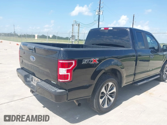 2020 Ford F-150 XL z VIN 1FTEX1CP0LFC16156, wystawiony jako IAAI lot #42567529 z przebiegiem 169 772 mil mil oraz . Historia ofert i sprzedaży dostępna na DreamBid. Obrazek 4.