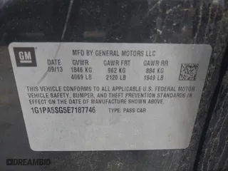 2014 Chevrolet Cruze LS with VIN 1G1PA5SG5E7187746, listed as a IAAI auction lot 41928039 with 98,633 mi miles. Bid and sale history available at carsss.com. Image 9.
