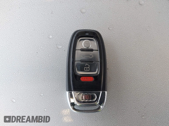 2013 Audi A8 4.0L с VIN WAUA2AFD5DN017770, выставлен на аукционе IAAI как лот 41255625 с пробегом 115 993 миль миль и . История ставок и продаж доступна на DreamBid. Изображение 11.