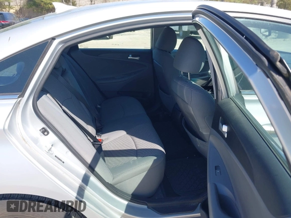 2012 Hyundai Sonata GLS with VIN 5NPEB4AC7CH331701, listed as a IAAI auction lot 42112081 with 122,050 mi miles. Bid and sale history available at carsss.com. Image 8.