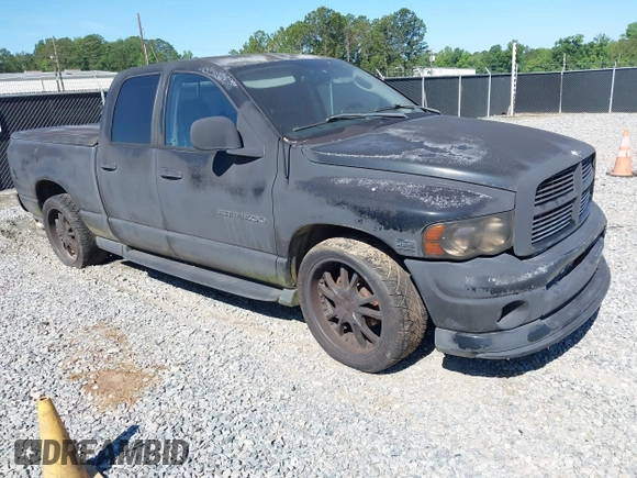 2003 Dodge 1500 ST z VIN 1D7HA18D53S335993, wystawiony jako IAAI lot #42340483 z przebiegiem 200 894 mil mil oraz . Historia ofert i sprzedaży dostępna na DreamBid. Obrazek 1.