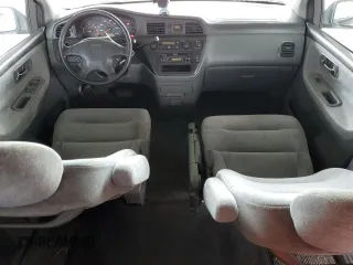 2000 Honda Odyssey EX с VIN 2HKRL1867YH555314, выставлен на аукционе Copart как лот 61065505 с пробегом 165 993 миль миль и Списание • Salvage title. История ставок и продаж доступна на DreamBid. Изображение 8.