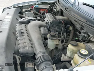 2004 Ford F-150 XLT with VIN 1FTPW125X4KC97283, listed as a IAAI auction lot 43038747 with 243,410 mi miles and . Bid and sale history available at DreamBid. Image 12.