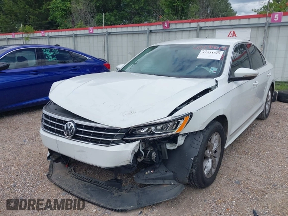 2016 Volkswagen Passat S with VIN 1VWAT7A32GC031172, listed as a IAAI auction lot 42231645 with 112,974 mi miles and . Bid and sale history available at DreamBid. Image 6.