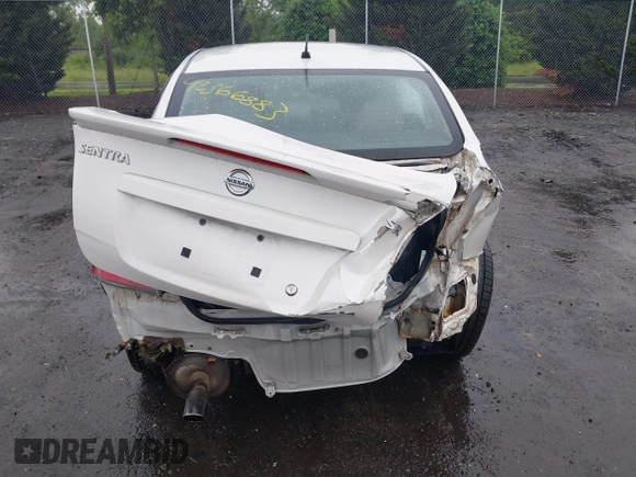 2012 Nissan Sentra S with VIN 3N1AB6AP1CL740700, listed as a IAAI auction lot 42366883 with 116,066 mi miles and . Bid and sale history available at DreamBid. Image 17.