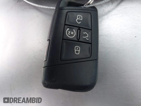 2021 Volkswagen Atlas SE z VIN 1V2JR2CA9MC547054, wystawiony jako IAAI lot #42090923 z przebiegiem 40 011 mil mil oraz . Historia ofert i sprzedaży dostępna na DreamBid. Obrazek 11.