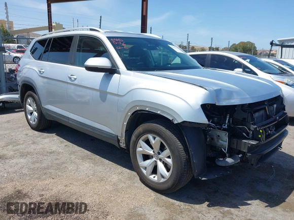 2018 Volkswagen Atlas SE with VIN 1V2DP2CA3JC599181, listed as a IAAI auction lot 42293017 with 70,589 mi miles and . Bid and sale history available at DreamBid. Image 1.