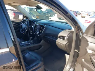2020 Chevrolet Traverse LS with VIN 1GNERFKW9LJ206116, listed as a IAAI auction lot 41757975 with 136,546 mi miles. Bid and sale history available at carsss.com. Image 5.