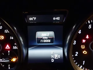 2014 Mercedes-Benz GL-Class GL 550 with VIN 4JGDF7DE9EA329761, listed as a IAAI auction lot 41651533 with 113,056 mi miles. Bid and sale history available at carsss.com. Image 15.