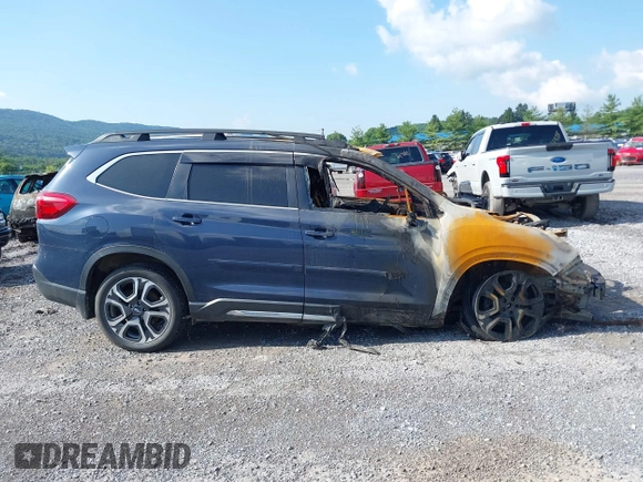 2024 Subaru Ascent Limited with VIN 4S4WMASD3R3435848, listed as a IAAI auction lot 42644997 with 28 mi miles and . Bid and sale history available at DreamBid. Image 13.