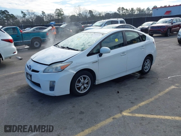 2010 Toyota Prius II with VIN JTDKN3DU0A0095900, listed as a IAAI auction lot 41630338 with 318,071 mi miles. Bid and sale history available at carsss.com. Image 2.