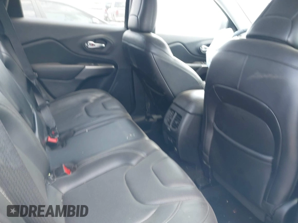 2021 Jeep Cherokee Limited with VIN 1C4PJLDX8MD183389, listed as a IAAI auction lot 42286478 with 93,677 mi miles and . Bid and sale history available at DreamBid. Image 8.
