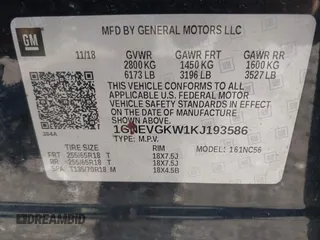 2019 Chevrolet Traverse LT Cloth with VIN 1GNEVGKW1KJ193586, listed as a IAAI auction lot 42044908 with 137,823 mi miles. Bid and sale history available at carsss.com. Image 9.