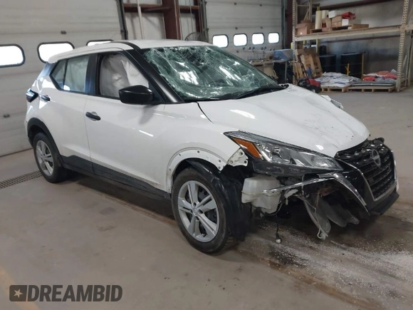 2022 Nissan Kicks S with VIN 3N1CP5BV1NL506724, listed as a IAAI auction lot 41757513 with 44,269 mi miles. Bid and sale history available at carsss.com. Image 1.