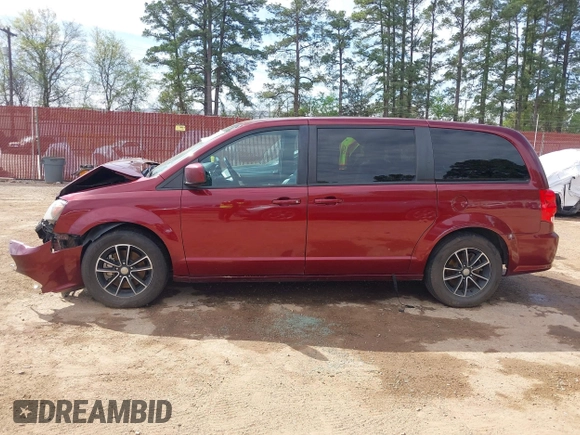 2019 Dodge Grand Caravan GT with VIN 2C4RDGEGXKR658847, listed as a IAAI auction lot 41870763 with 149,463 mi miles and . Bid and sale history available at DreamBid. Image 14.
