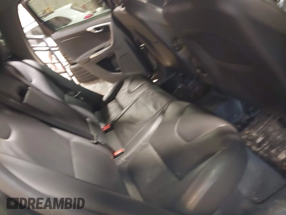2014 Volvo XC60 R-Design Premier Plus with VIN YV4902DZ7E2537839, listed as a IAAI auction lot 41570128 with 8,858 mi miles and . Bid and sale history available at DreamBid. Image 8.
