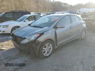 2014 Hyundai Elantra GT with VIN KMHD35LH5EU211388, listed as a Copart auction lot 86630884 with 162,776 mi miles and Salvage Title. Bid and sale history available at carsss.com. Image 1.