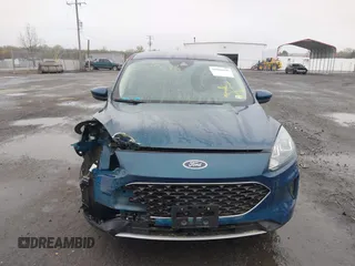 2020 Ford Escape SE с VIN 1FMCU9G60LUA89528, выставлен на аукционе IAAI как лот 42008698 с пробегом 75 056 миль миль и . История ставок и продаж доступна на DreamBid. Изображение 12.