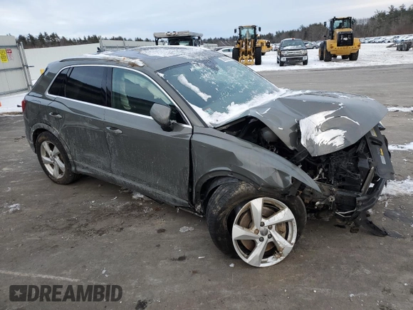 2019 Audi Q3 Premium Plus with VIN WA1BECF30K1082994, listed as a Copart auction lot 39069094 with 0 mi miles. Bid and sale history available at carsss.com. Image 4.