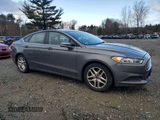 2014 Ford Fusion SE with VIN 1FA6P0H70E5352096, listed as a Copart auction lot 51282205 with 142,474 mi miles and Clean Title. Bid and sale history available at carsss.com. Image 4.