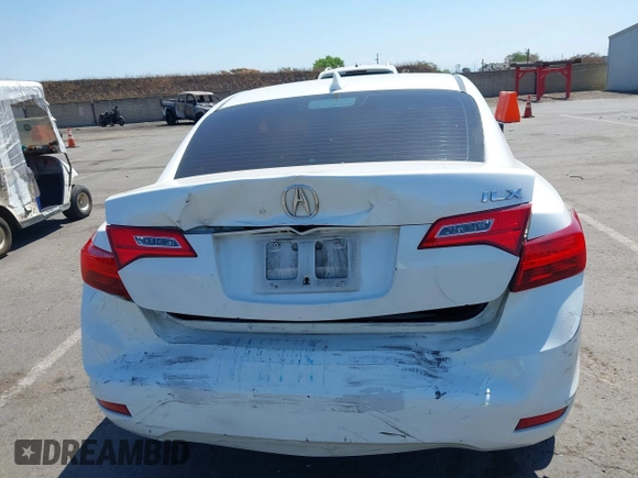 2013 Acura ILX Premium z VIN 19VDE1F54DE010709, wystawiony jako IAAI lot #42433260 z przebiegiem 243 436 mil mil oraz . Historia ofert i sprzedaży dostępna na DreamBid. Obrazek 16.