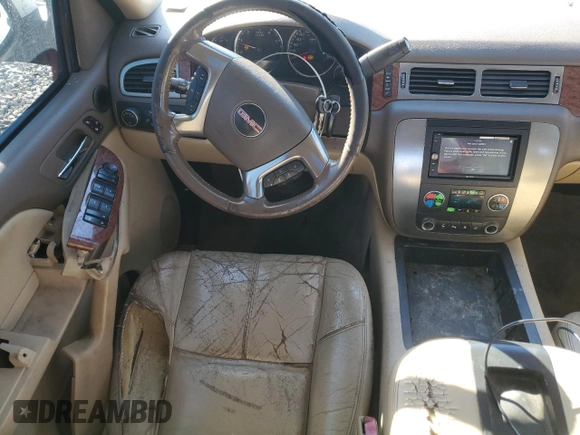 2007 GMC Yukon SLT with VIN 1GKFC13007R260640, listed as a Copart auction lot 86981054 with 0 mi miles and Salvage Title. Bid and sale history available at carsss.com. Image 8.