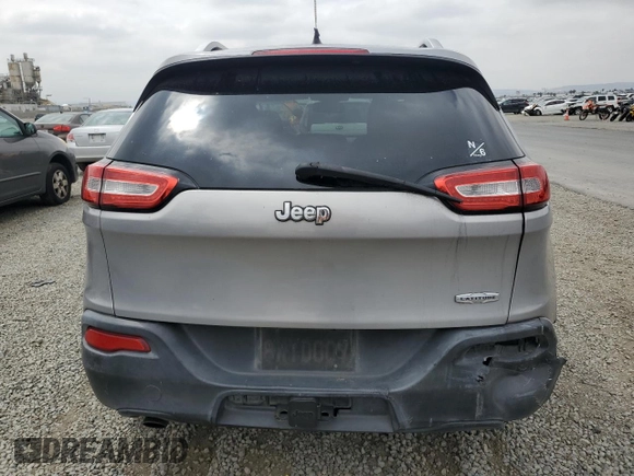 2014 Jeep Cherokee Latitude with VIN 1C4PJLCB1EW241645, listed as a Copart auction lot 55886855 with 183,081 mi miles and Clean Title. Bid and sale history available at DreamBid. Image 6.